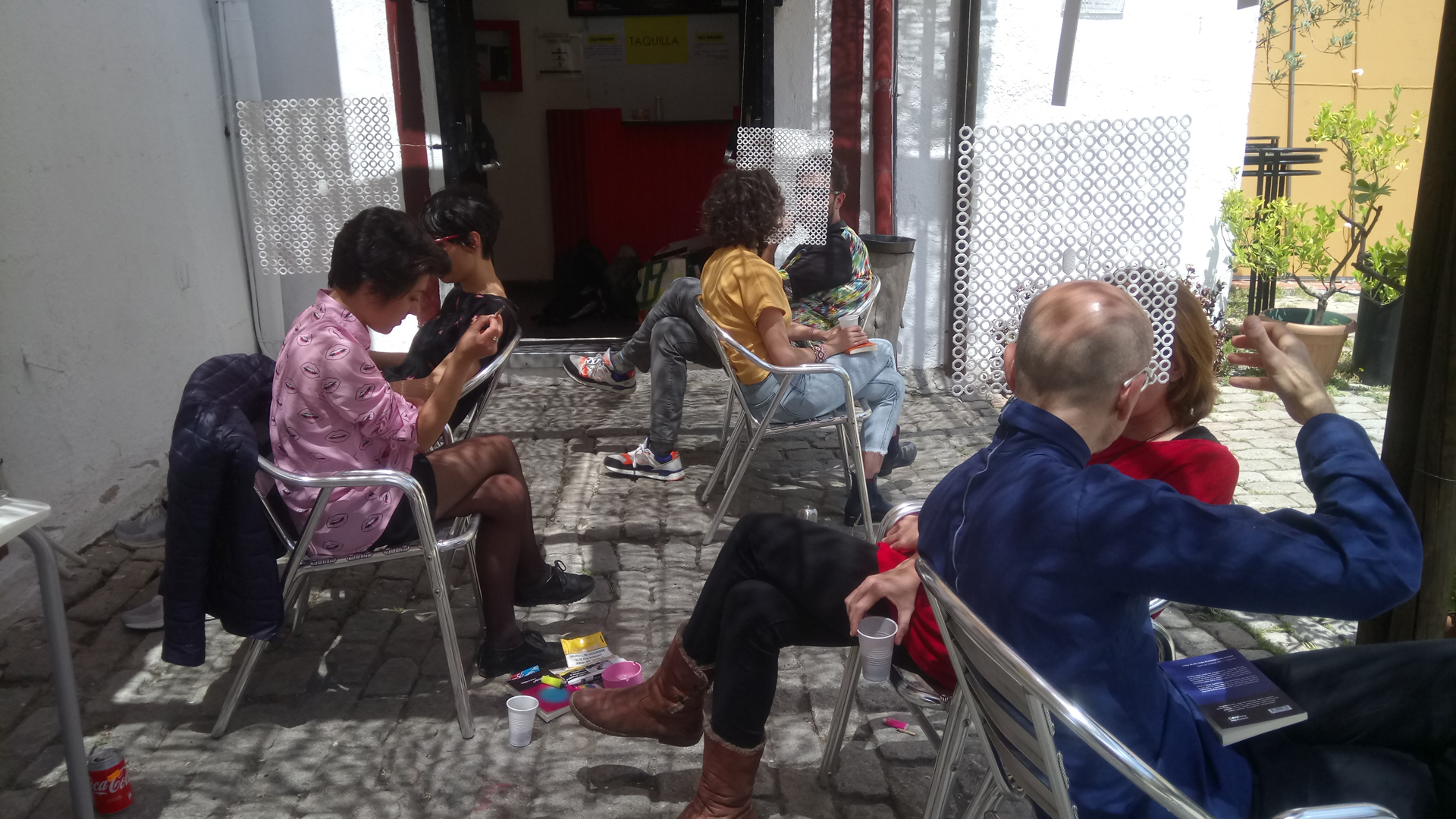 Confesionario-acción  en colaboración con la editorial Continta me Tienes, en la Sala Mirador de Madrid, dentro del Festival Surge 2018 en Madrid.