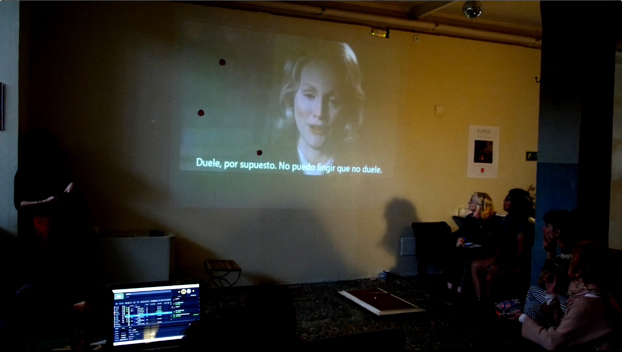Conferencia performativa/juego de las Moradas en el Umbral de Primavera dentro del Festival Surge de Madrid  2018.